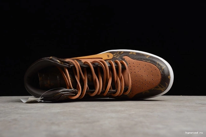 Off-Louis OW AQ0818-158 1 Jordan x Air AJ1 0824